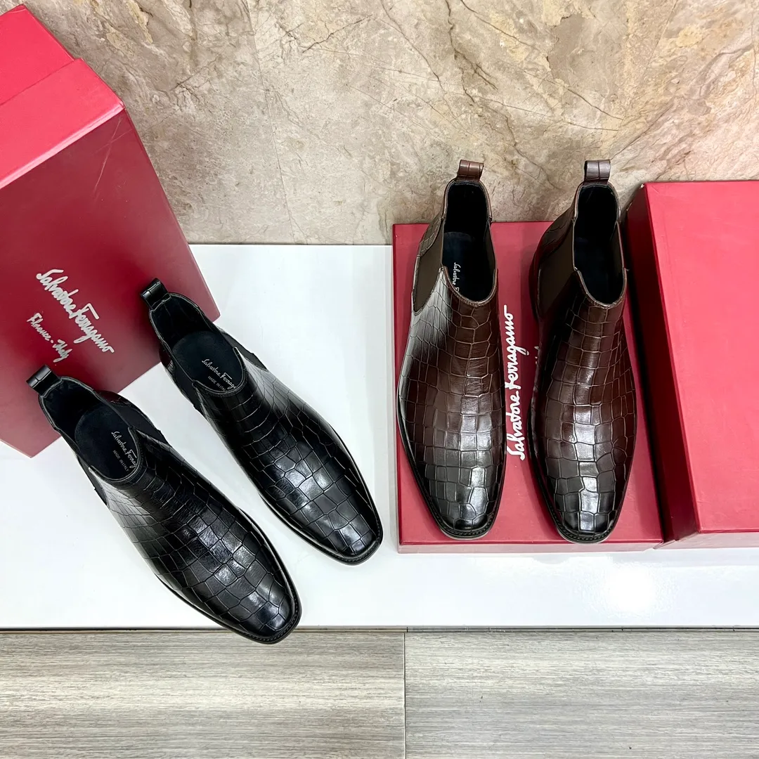 Original order quality: Men's shoes 💰700 Brand: Ferragamo (Ferragamo) One size larger: Men's size 38-44 (45 customized) Grade: Same style as the official website High-end men's shoes Material: Original cowhide, cowhide lining, original outsole Style category: Chelsea men's boots Fashion trend Color: Actual picture